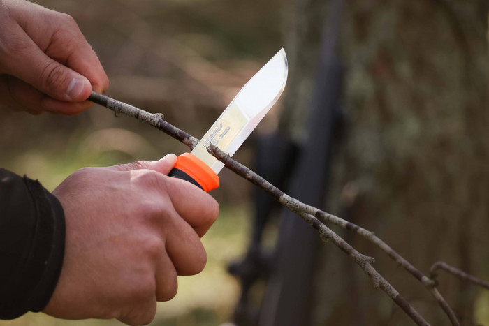 Нож MORAKNIV Outdoor 2000 Orange
